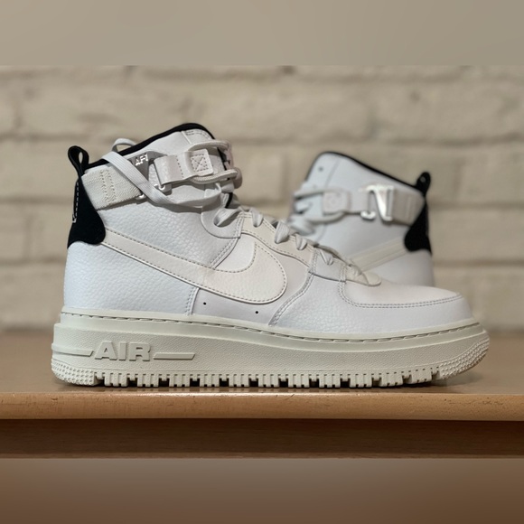 Nike Air Force 1 High UT 2.0 Summit White Black Women 11/Men 9.5 AF1 DC3584-100 - Picture 2 of 10